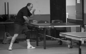 Si je me cache le visage, il verra pas ou je vise